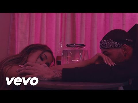 Ariana Grande - Into You